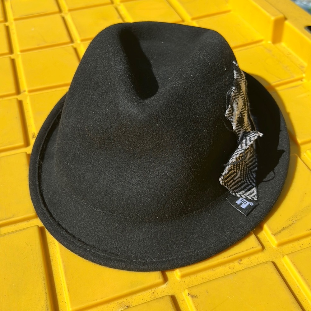 COPY - Brand new BLOCK Headwear